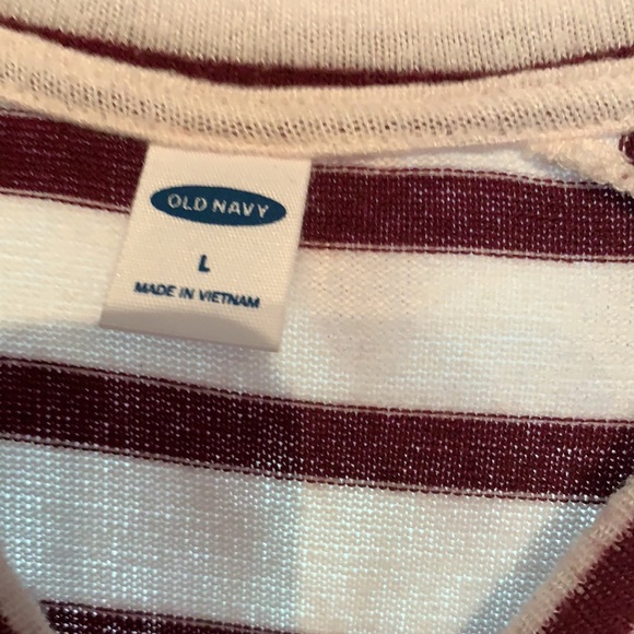 Old Navy top (final price) - Picture 2 of 3